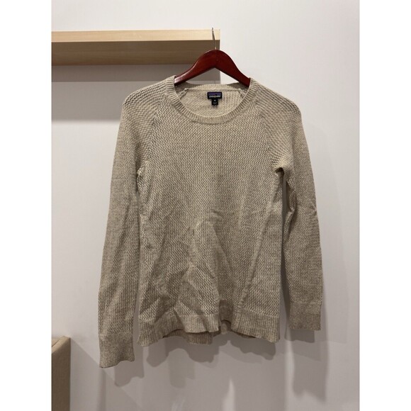 Patagonia Womens XS Recycled Cashmere Sweater Beige Baselayer Knit Crewneck - Picture 1 of 8